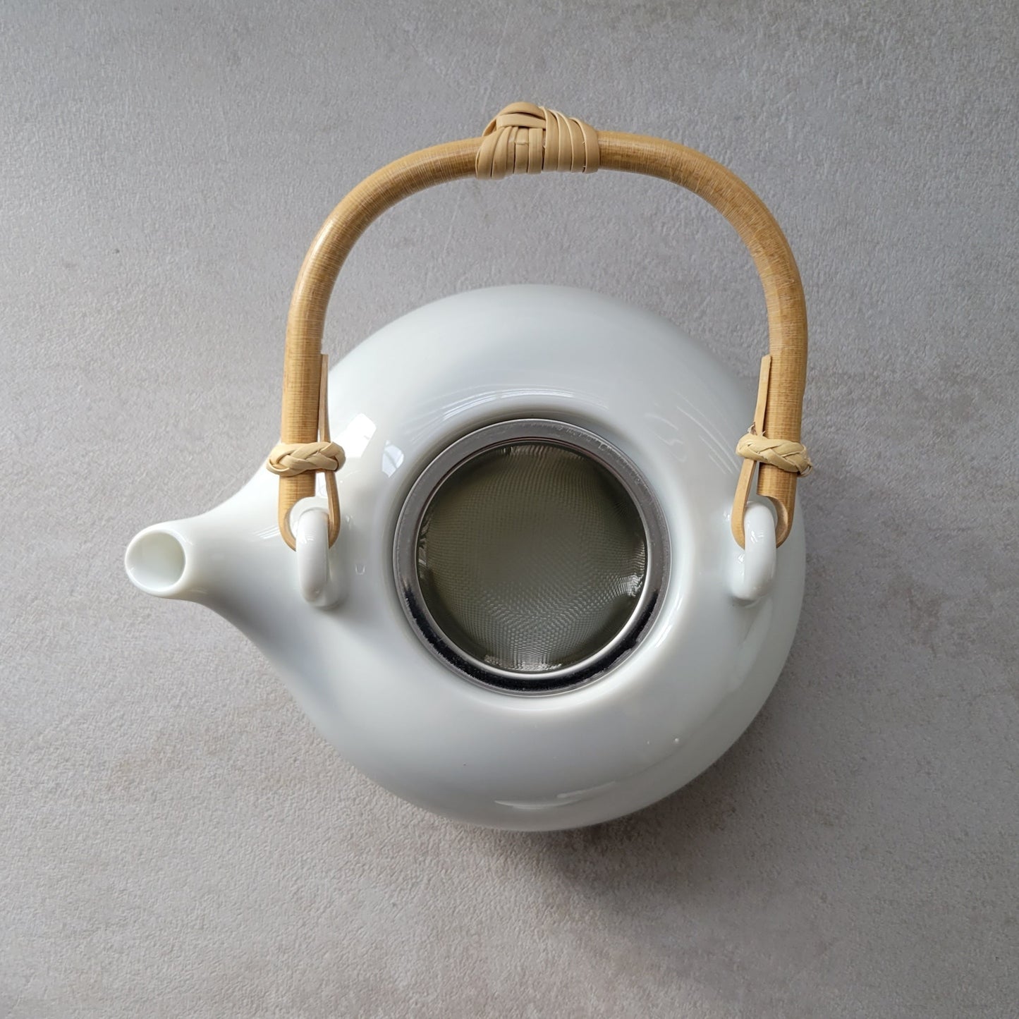 Miyama White Dobin Teapot