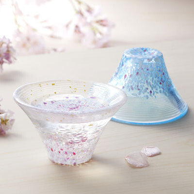 Sakura Fuji Sake Cup Set