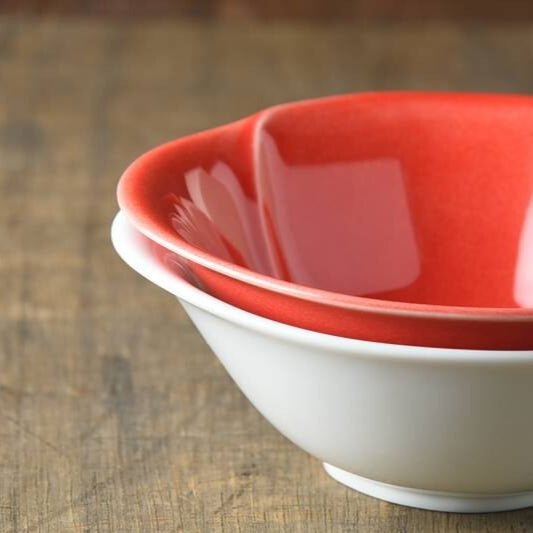 Miyama Tamatubaki Red and White Pair Bowl Gift Set