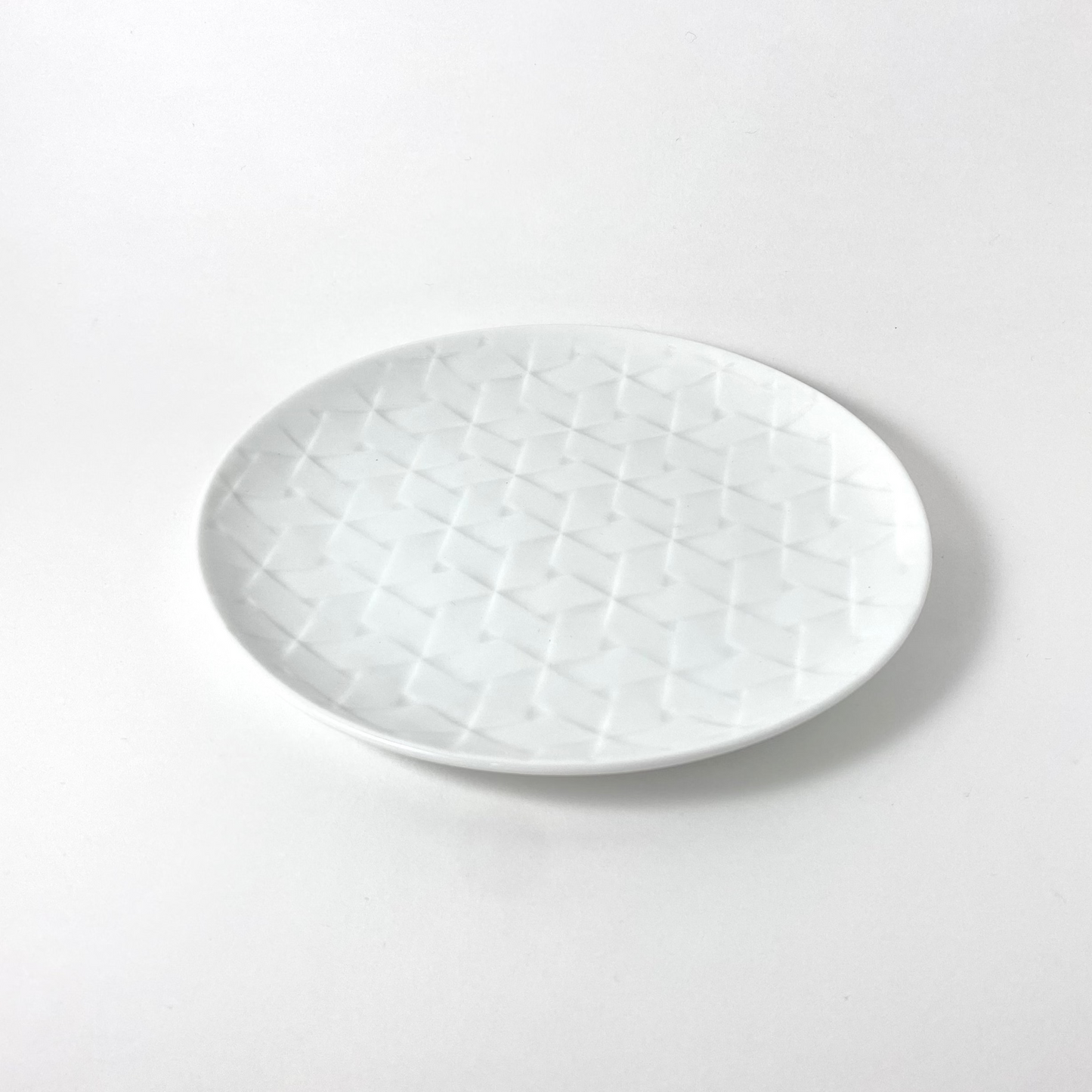 Hatago White Ajiro Plate