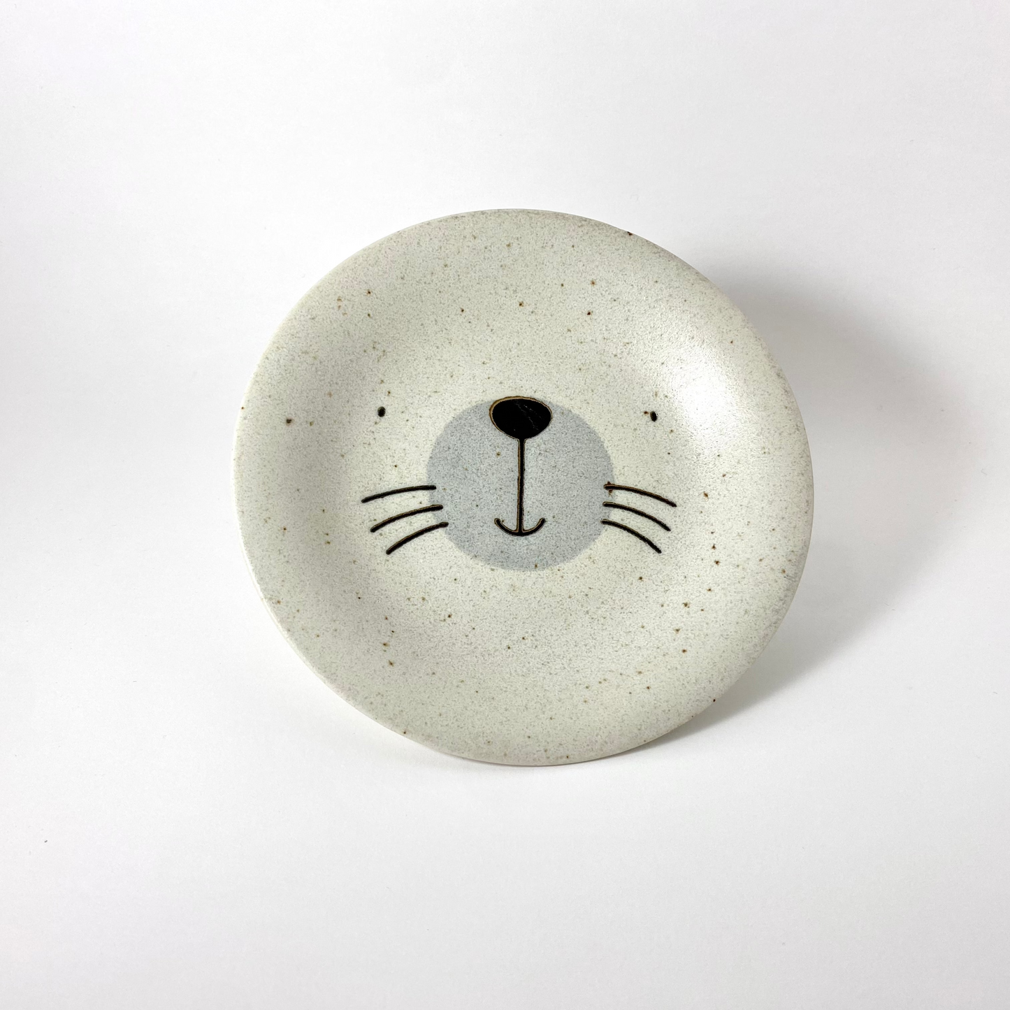 Mogumogu Seal Small Plate
