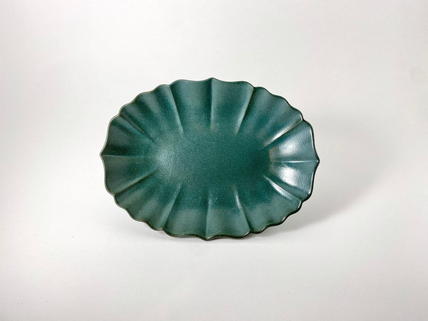 Lotus 180 Oval Plate
