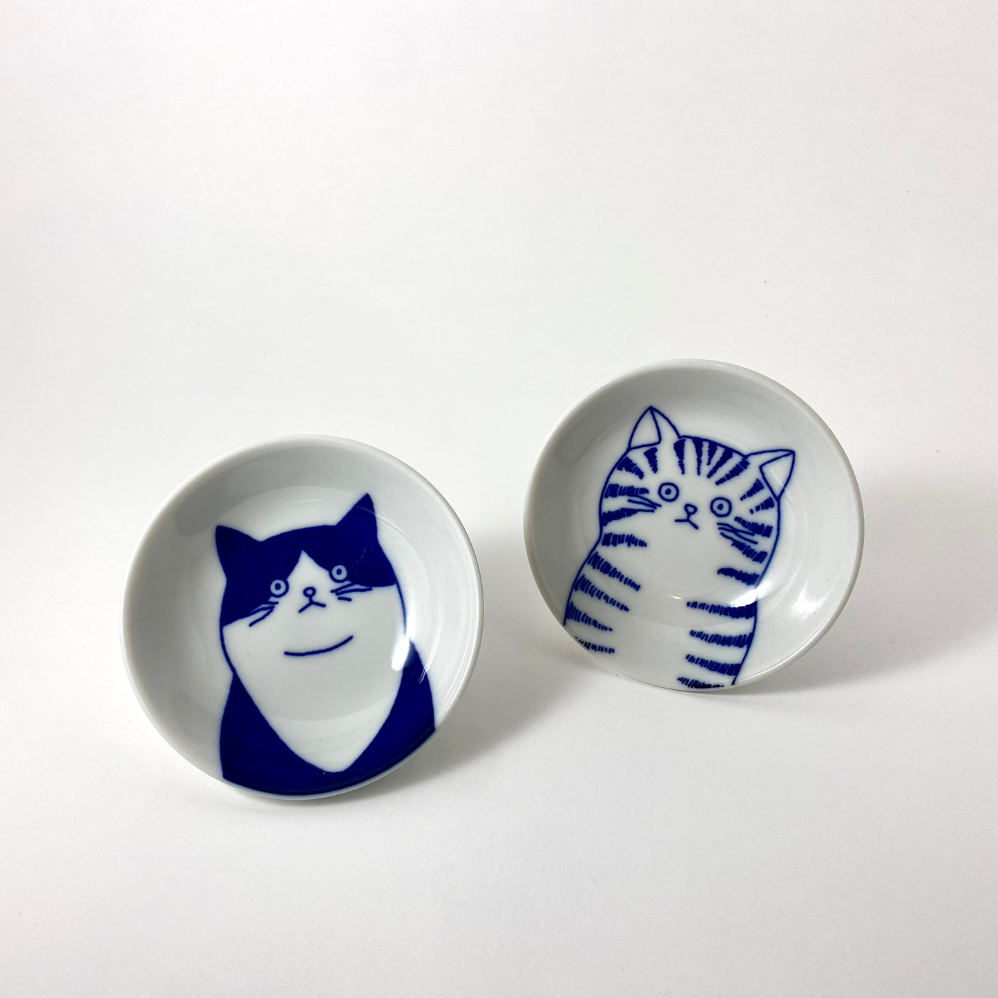 Neko and Friends Hachiware Sauce Dish
