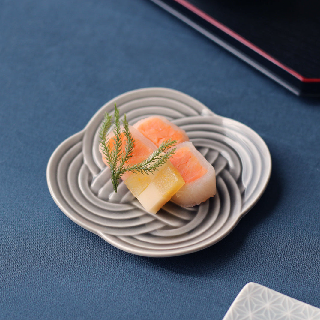 Grey Musubi Small Plate