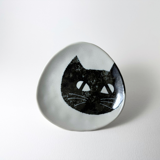 Kuro Neko Triangular Plate