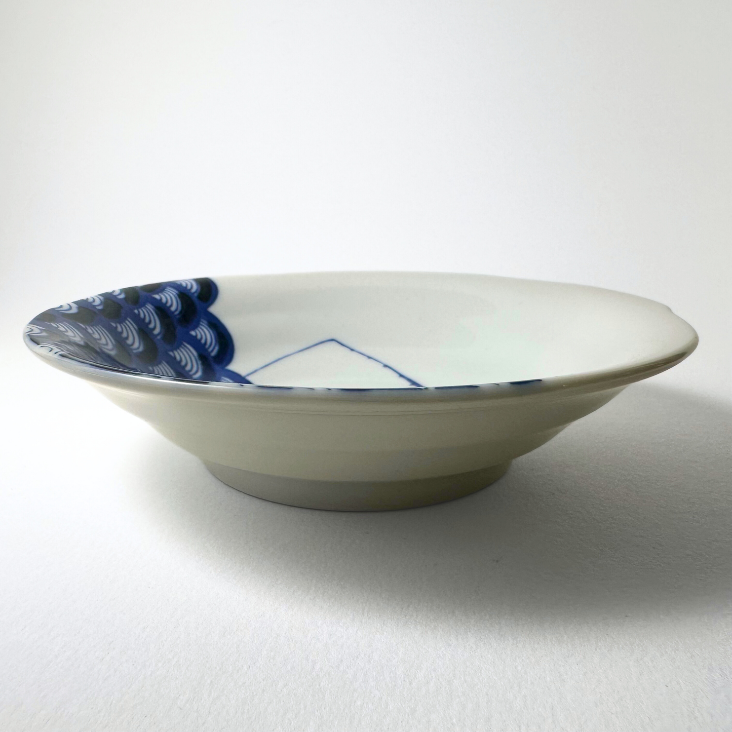 Fishing Neko Shallow Bowl