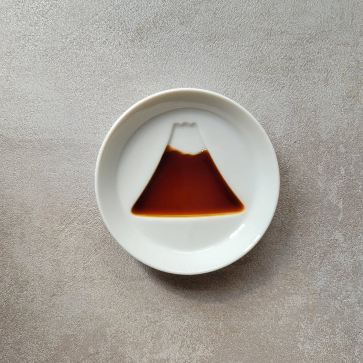 Kage (影) - Fuji Mountain White Soy Sauce Plate