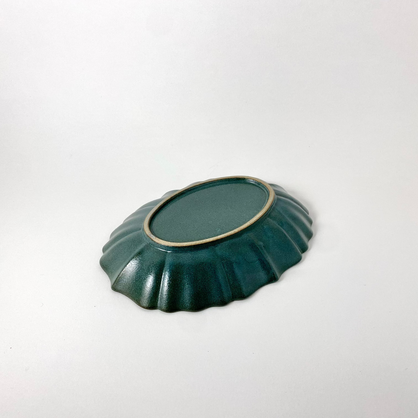 Lotus 180 Oval Plate