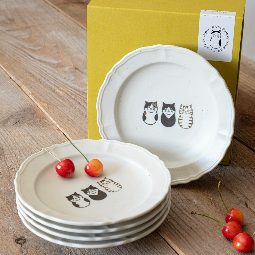 Shichita Cats Plate